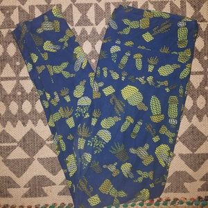 TC LuLaRoe Leggings // Cactus